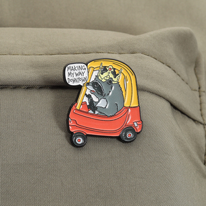 Pin de Esmalte Divertido de Opossum Gato, Broche de Cosplay 'I Am Good Kitty', Insignia para Solapa, Joyería para Mochila, Regalo para Amigos, Venta al por Mayor - Product Image 3