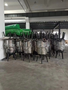 Miscelatore Verticale per Colori di Pellet in Plastica da 150KG per Materie Prime Plastiche - Product Image 3