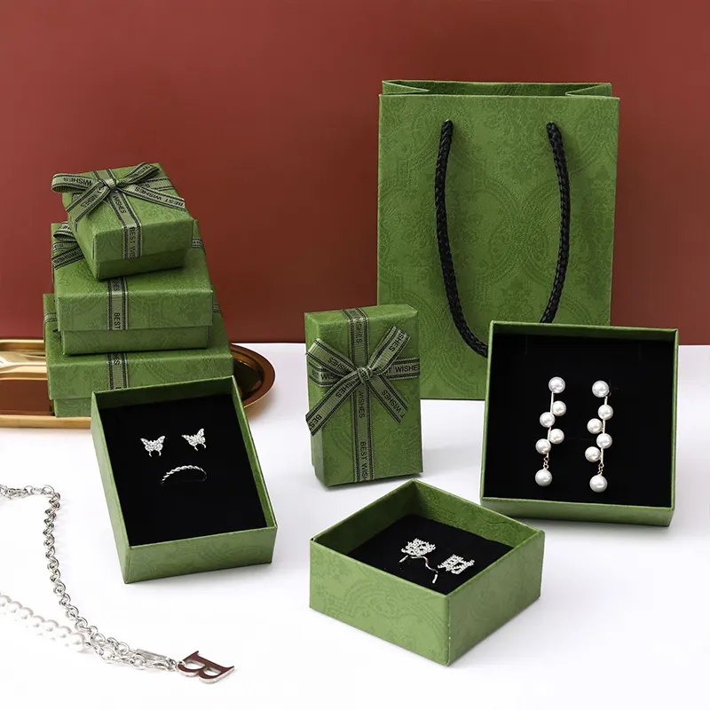Ювелирные изделия, серьги, ожерелье, упаковка, бумажная коробка в наличии, фабрика, зеленый, две штуки, упаковка для ювелирных изделий, коробка с мешком и пеной