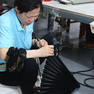 Couvercle de <span class=keywords><strong>soufflet</strong></span> d'<span class=keywords><strong>orgue</strong></span> en nylon noir Offres Spéciales Bouclier de protection en accordéon flexible avec rail de guidage en tissu de protection - Product Image 3