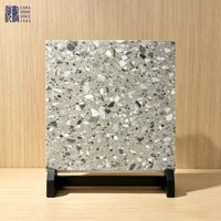 Dalles de terrazzo artificielles résistantes à l'usure aux couleurs personnalisées, design moderne pour villa, hôtel, appartement, escalier