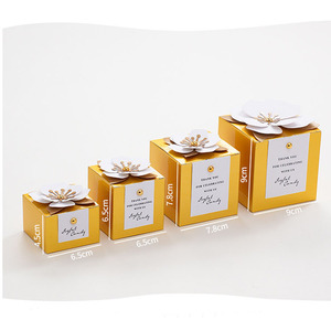 Caja de dulces de Chocolate de papel de boda de lujo para invitados que llevan nombre personalizado pequeño gracias favores de boda caja de regalo de dulces - Product Image 5