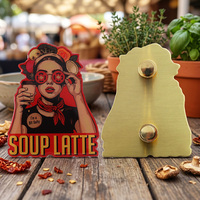 Épingles personnalisées en alliage de zinc époxy avec logo de personnage de dessin animé 'Retro Soup Latte Lady', épingles de revers en métal pour café, gastronomes, décoration promotionnelle, cadeau
