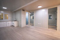 Abri de stockage extérieur Petite maison Conteneur mobile extensible Maison Plomberie électrique Acier Hôtel contemporain de luxe École