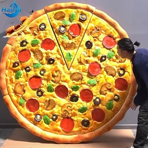 Estatua de Pizza Hiperrealista de Fibra de Vidrio con Aderezos de Salchicha y Champiñones, Decoración Comercial para Exhibiciones en Restaurantes - Arte Gourmet - Product Image 5