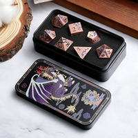 Ensemble de dés en métal personnalisés pour D&D, dés en métal à motif floral pour jeu (cuivre avec bleu)