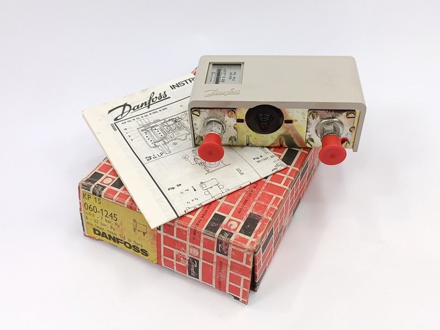 060-1245 KP15 Switch