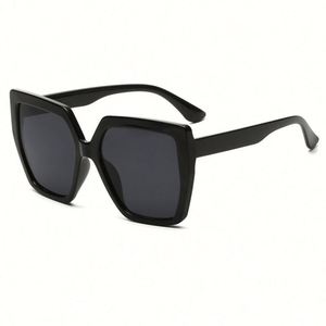 Vente en gros de lunettes de soleil surdimensionnées de luxe personnalisées avec logo, lunettes de soleil carrées de grande taille pour femmes - Product Image 4