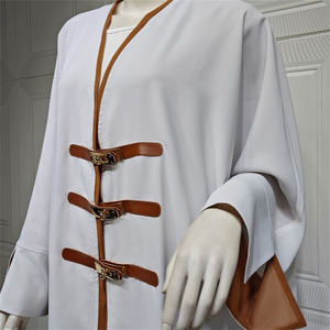 モダンムスリムドバイスタイルカフタンアバヤシンプルエスニックデザイン通気性ヒジャーブ大人結婚式モダンアバヤの新しいファッション - Product Image 4