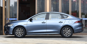 BYD Qin PLUS DM-i 2024 Edición <span class=keywords><strong>Honor</strong></span> DM-i 55KM Tipo Líder - Product Image 4