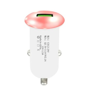 Teléfono móvil duradero personalizado para coche, W superventas <span class=keywords><strong>de</strong></span> 10, venta al por mayor <span class=keywords><strong>de</strong></span> fábrica, Cargador rápido mini portátil inteligente para coche - Product Image 1