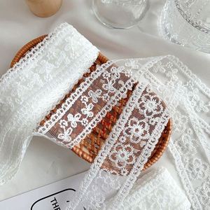 Hermosa cinta de encaje de poliéster para embalaje, decoración de repostería, ramos de flores, rollos de cinta, bordados para vestidos y ropa, y para repostería y bordado. - Product Image 3
