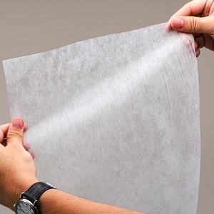 定制50g 80gsm软透亲水填料抗菌聚丙烯Es热风棉布无纺布Kn95口罩内层 - Product Image 2