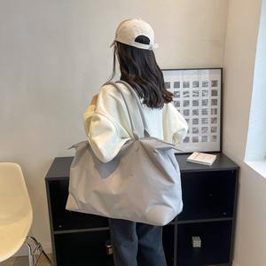 กระเป๋าเดินทางสะพายไหล่สำหรับออกกำลังกายกลางแจ้งชายหาดกลางแจ้งความจุขนาดใหญ่สีชมพูเกาหลีกระเป๋าช้อปปิ้งผ้าไนล่อนกันน้ำ - Product Image 2