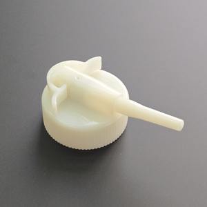 Bouchon de bouteille en PVC avec tube anti-goutte pour l'irrigation des plantes, portable, universel, adapté aux bouteilles Nongfu Spring Yibao - Product Image 2