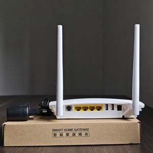 ZiKun Precio al por Mayor GPON ONU ONT 1GE 3FE 2USB 1POTS AC1200 WiFi5 Módem de Fibra Óptica FTTH - Product Image 1