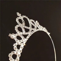 Nouveau serre-tête 3D pour fille, idéal pour les fêtes d'anniversaire, les enterrements de vie de jeune fille, la décoration, les couronnes d'anniversaire, les bandeaux et les kits de coiffure pour femmes.