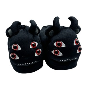 <span class=keywords><strong>Diablo</strong></span> serie giocattoli Dark Doll pantofole da interno ed esterno prodotti caldi transfrontalieri Super Soft Bear da Killstar - Product Image 1