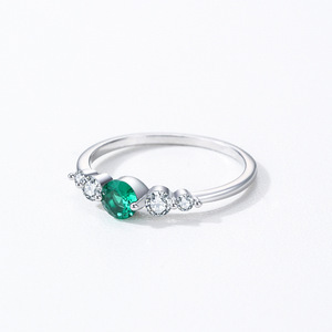 Nuevo diseño de elegancia de lujo S925 anillo redondo de <span class=keywords><strong>esmeralda</strong></span> de plata esterlina regalos para mujeres - Product Image 3