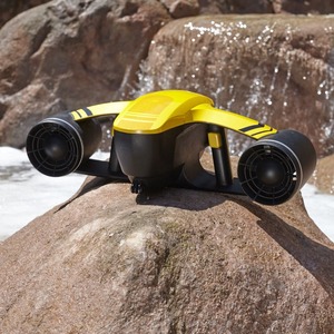 Scooter acuático de 550 mm y 700 W con asistencia eléctrica para buceo y actividades acuáticas al aire libre - Product Image 1