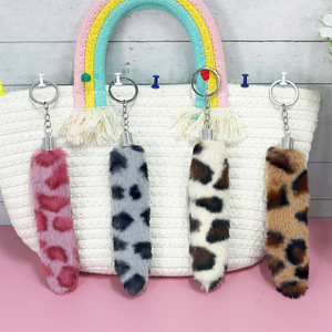 Báo nhỏ đuôi Mặt dây chuyền Túi đuôi vòng chìa khóa Polyester mèo dính Móc chìa Khóa Phụ Kiện thương mại nước ngoài loại tấm da - Product Image 4