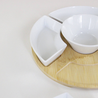Ensemble de service moderne en porcelaine blanche, plateau rond en bois, bol en céramique en forme d'éventail, plat à bonbons cerise macaron pour la maison, la cuisine, les fêtes, les cadeaux