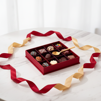 Vente en gros de barres chocolatées, bonbons à la menthe compostables en papier, boîte de conditionnement alimentaire rigide à compartiments pour cadeaux