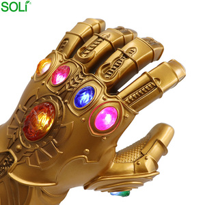 Chine Usine Prix Haute Qualité Marvel Film Plastique Cosplay D'action Led Thanos Gantelet - Product Image 5