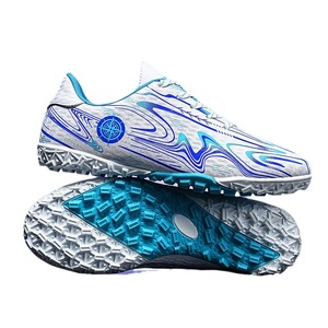 Chaussures de football pour garçons, tige synthétique, semelle extérieure en caoutchouc, semelle intermédiaire en EVA, doublure en mesh, pour entraînement printanier sur terrain en herbe - Product Image 5