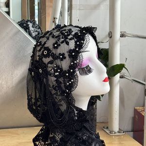 Nuovo Scialle Premium Ricamato con Perline Fatte a Mano - Copricapo da Preghiera per Donne Musulmane con Bordo in Pizzo ed Elegante Coprispalle - Product Image 1