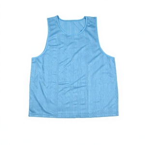 Maillot de sport en maille bleu clair sans manches, gilet d'entraînement, haut de pratique athlétique pour le basketball et le volley-ball - Product Image 1
