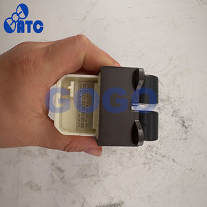 Interruptor de Botón 84820-0K010 para Toyota Hilux para Elevalunas Eléctricos para Vehículos Nuevos y Usados - Product Image 2