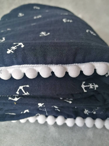 Ancre à impression douce personnalisée 100*100cm Double regard coton bleu pompon mousseline Swaddle Wrap couverture cadeau pour bébé nouveau-né - Product Image 6