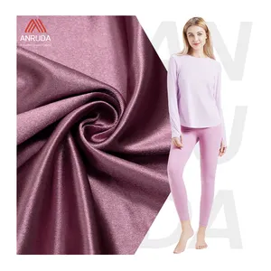 Vente en gros de tissu en soie émaillée T lisse vêtements de danse en polyester brillant tissu satiné pour décoration de mariage