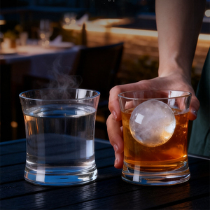 Bicchiere <span class=keywords><strong>da</strong></span> Cocktail in Acrilico, Bicchiere <span class=keywords><strong>da</strong></span> Vino in Plastica, Bicchiere <span class=keywords><strong>da</strong></span> Whisky <span class=keywords><strong>a</strong></span> Forma di Vita, Bicchiere per Bevande per Bar, Ristoranti e Feste - Product Image 1