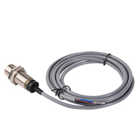 Capteur de proximité inductif SAKADY NPN/PNP, distance de détection de 5 mm/8 mm, protection IP67, 12-24 V CC, câble PVC de 2 m, certifié CE