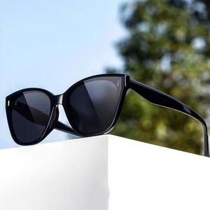 Gafas de sol Cat Eye 2025 para mujer y hombre, de alta gama, con protección UV400 anti-UV. - Product Image 1