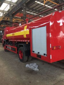 Hoge Kwaliteit Sinotruk Howo 4X4 4X2 Gloednieuwe Zware <span class=keywords><strong>Fire</strong></span> Fight <span class=keywords><strong>Truck</strong></span> Brandbestrijding Sprinkler Water Tank Pomp <span class=keywords><strong>Truck</strong></span> hot Koop - Product Image 4