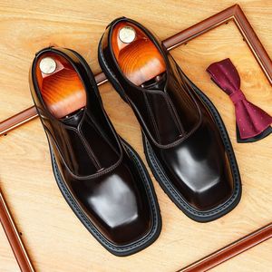 Chaussures en cuir véritable Dashing Head, semelles épaisses, style rétro décontracté britannique, tendance classique, chaussures pour hommes d'affaires, automne, imperméables - Product Image 1