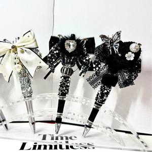 Superventas transfronterizo: Lápiz de estilo gótico resistente con diseño de luna y punta giratoria de bala, accesorios DIY no borrables y colgantes - Product Image 2