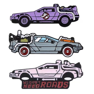 Buen Stock, venta al por mayor, broches de Metal, Pin de solapa, película de EE. UU., broche de <span class=keywords><strong>Cazafantasmas</strong></span>, alfileres esmaltados para Halloween Future Car - Product Image 1