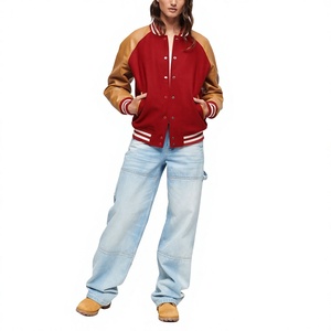Veste universitaire unisexe rouge avec manches en laine, logo personnalisé, respirante, écologique, décontractée, pour l'hiver, coupe classique, col montant - Product Image 3