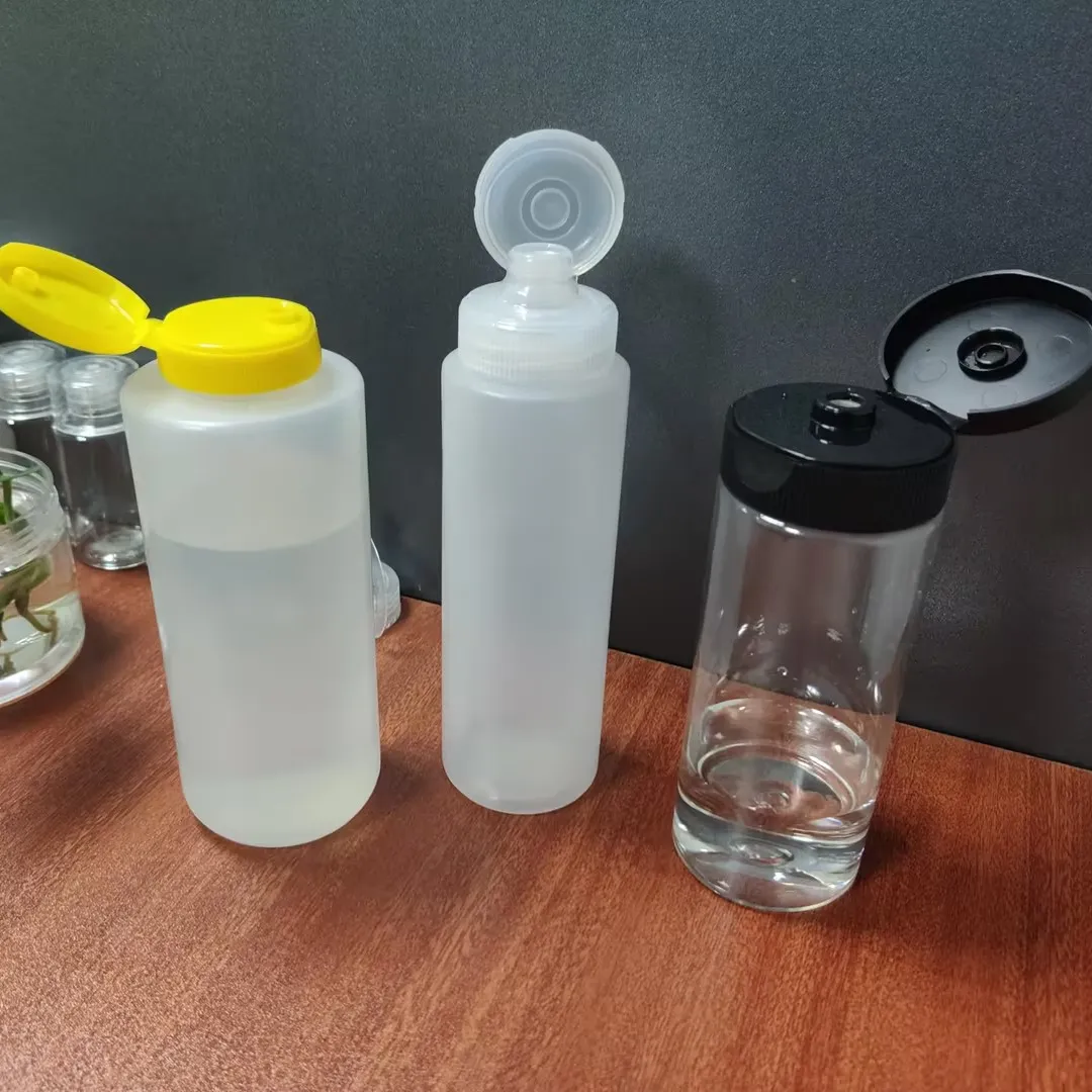 8oz 16oz LDPE botol Remas saus panas dengan tutup atas lipat hitam botol Dispenser sirup saus madu bumbu plastik silikon