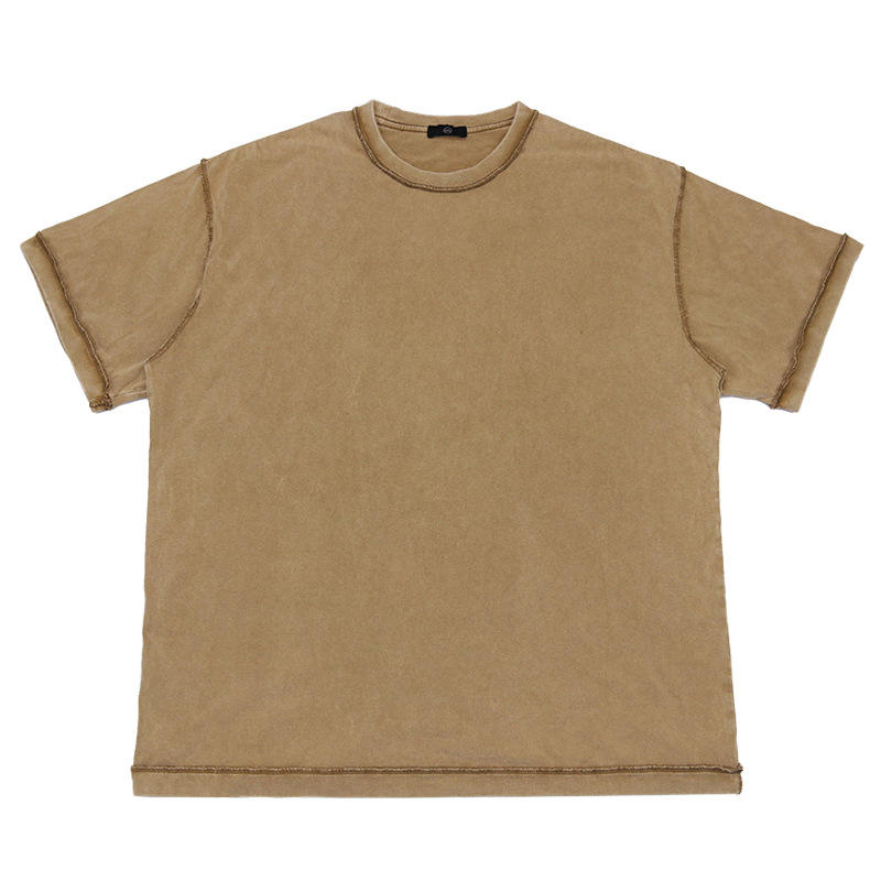 สีน้ำตาล