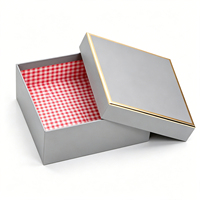 Coffret Cadeau Rigide de Luxe Personnalisé Écologique avec Couvercle en Papier Recyclé et Bord Doré Finition UV pour Soins de la Peau, Cosmétiques, Montres