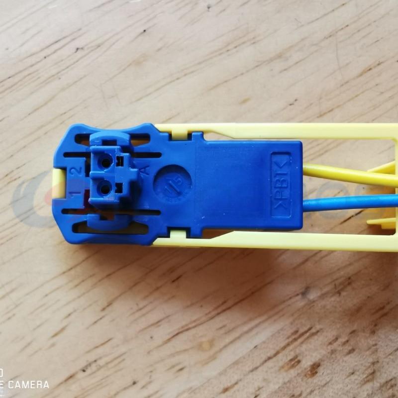 Car Connector For Peugeot sensor plugs can be replaced with 2-0399 2pin plugs CT2-0160M-3