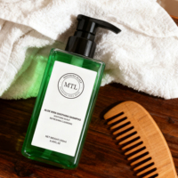 Shampoo apaisant à l'aloe vera naturel 250 ml, 6 extraits botaniques, soulagement du cuir chevelu sensible, rouge et irrité, nettoyage en profondeur, vente en gros, étiquette privée, OEM