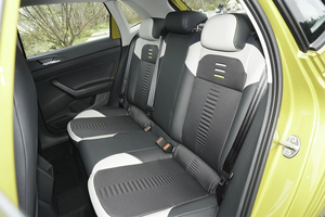 Volkswagen <span class=keywords><strong>POLO</strong></span> <span class=keywords><strong>2023</strong></span>, 1.5L Gasolina Turbo, 2WD, Automático, Sedán, Usado, Volante a la Izquierda, 5 Asientos, Euro VI, Frenos de Disco Delanteros - Product Image 4