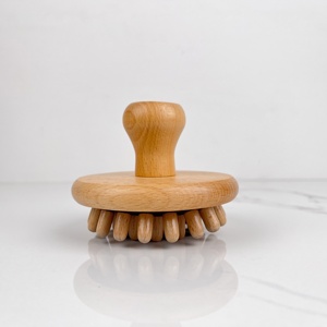 <span class=keywords><strong>Brosse</strong></span> à <span class=keywords><strong>cheveux</strong></span> démêlante en bois <span class=keywords><strong>de</strong></span> hêtre naturel avec logo personnalisé, <span class=keywords><strong>brosse</strong></span> à <span class=keywords><strong>cheveux</strong></span> à coussin d'air <span class=keywords><strong>de</strong></span> massage, logo personnalisé professionnel en gros - Product Image 5
