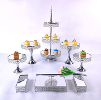 Fournisseur de produits de boulangerie OEM, outil pour gâteaux, ensemble de 3 supports à cupcakes en acier inoxydable de style européen avec couvercle